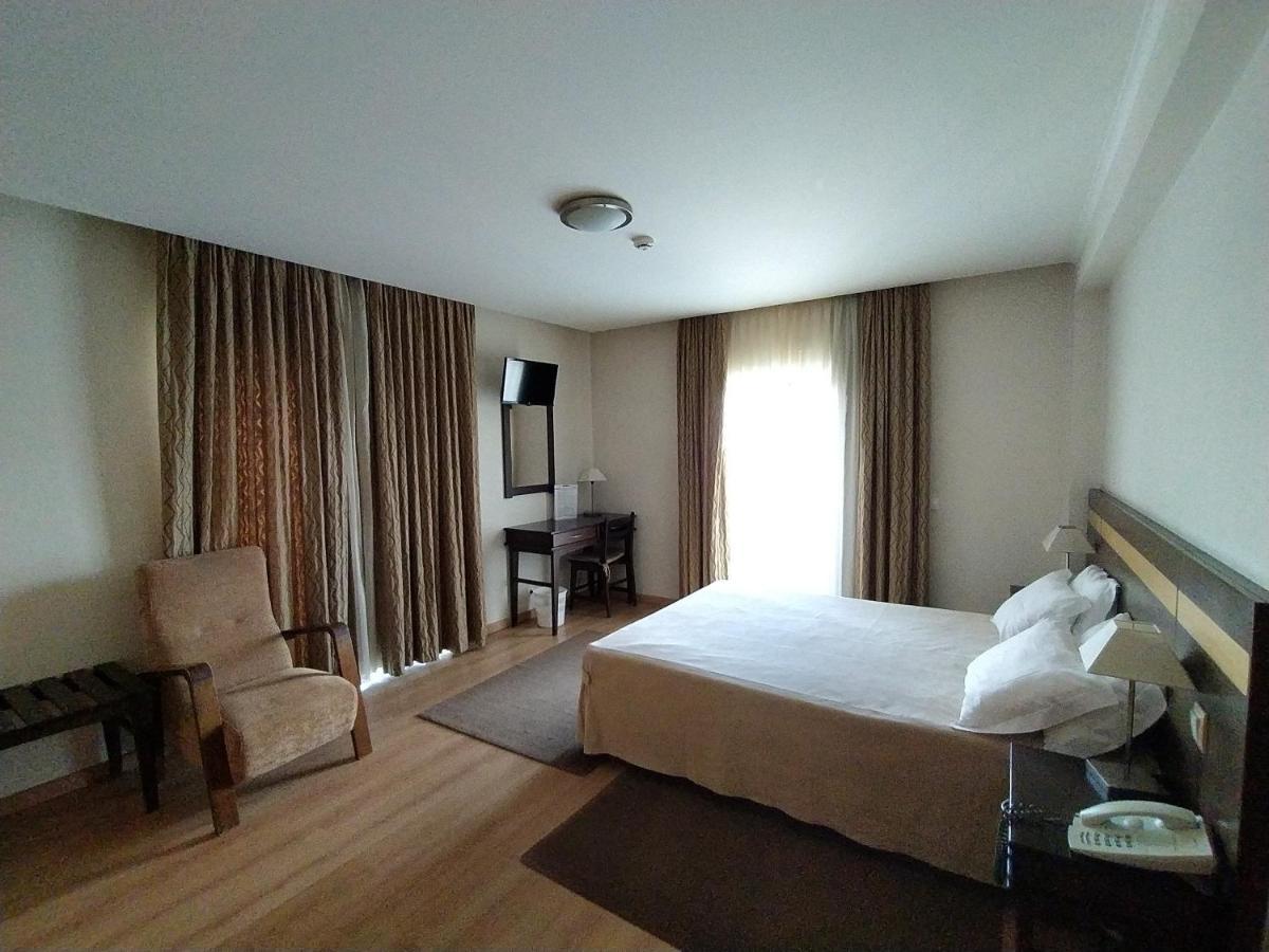 Hotel Santo Condestavel Fátima Eksteriør bilde